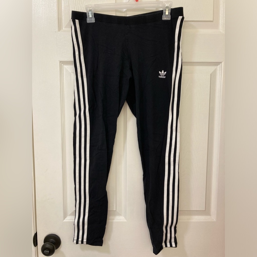 Adidas Three Stripe Leggings size Large